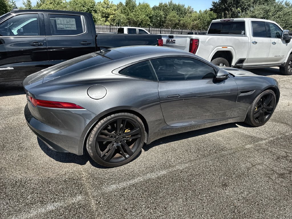 Used 2016 Jaguar F-TYPE Coupe RWD image 7