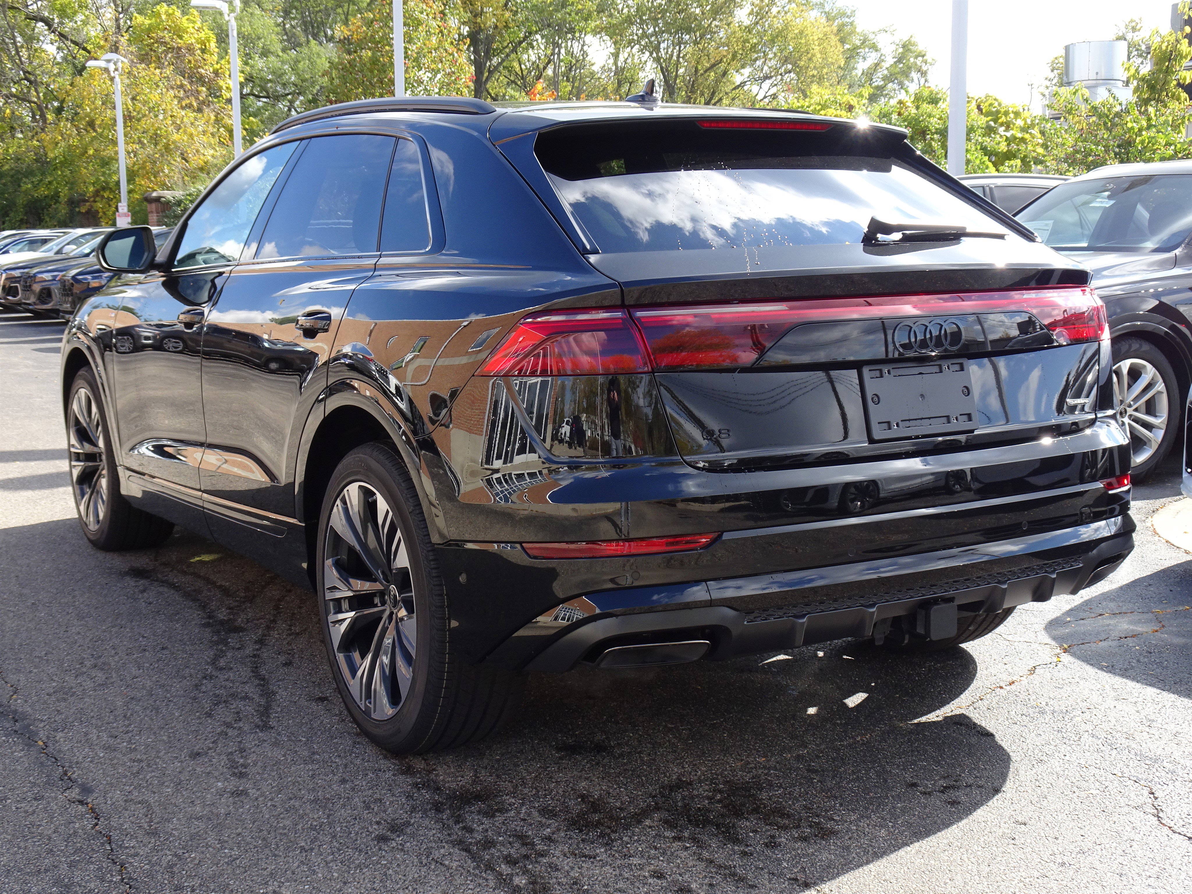 New 2026 Audi Q8 Premium Plus image 3