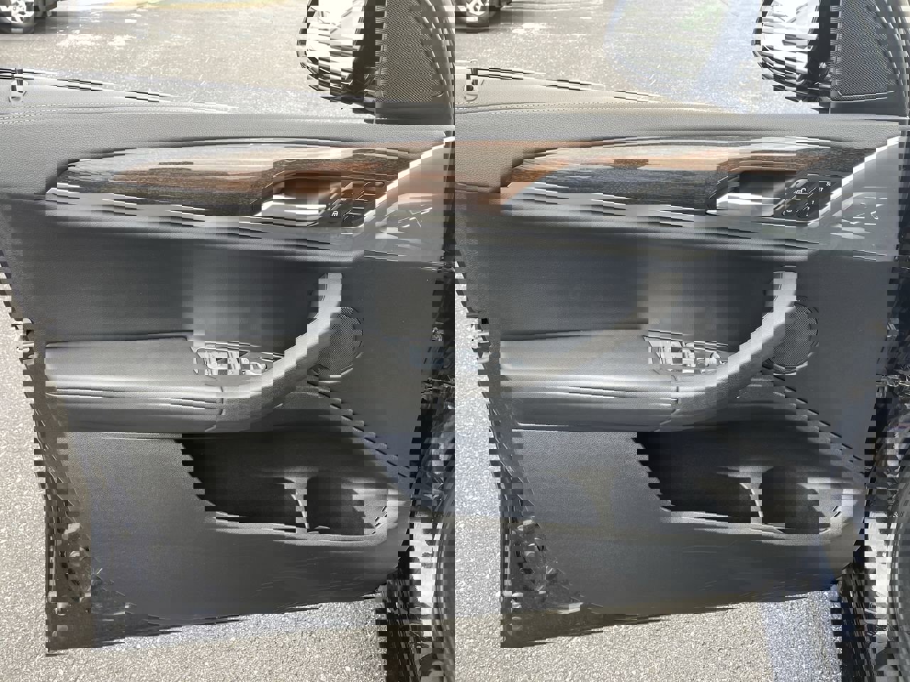 Used 2023 BMW X3 M40i w/ Premium Package image 23