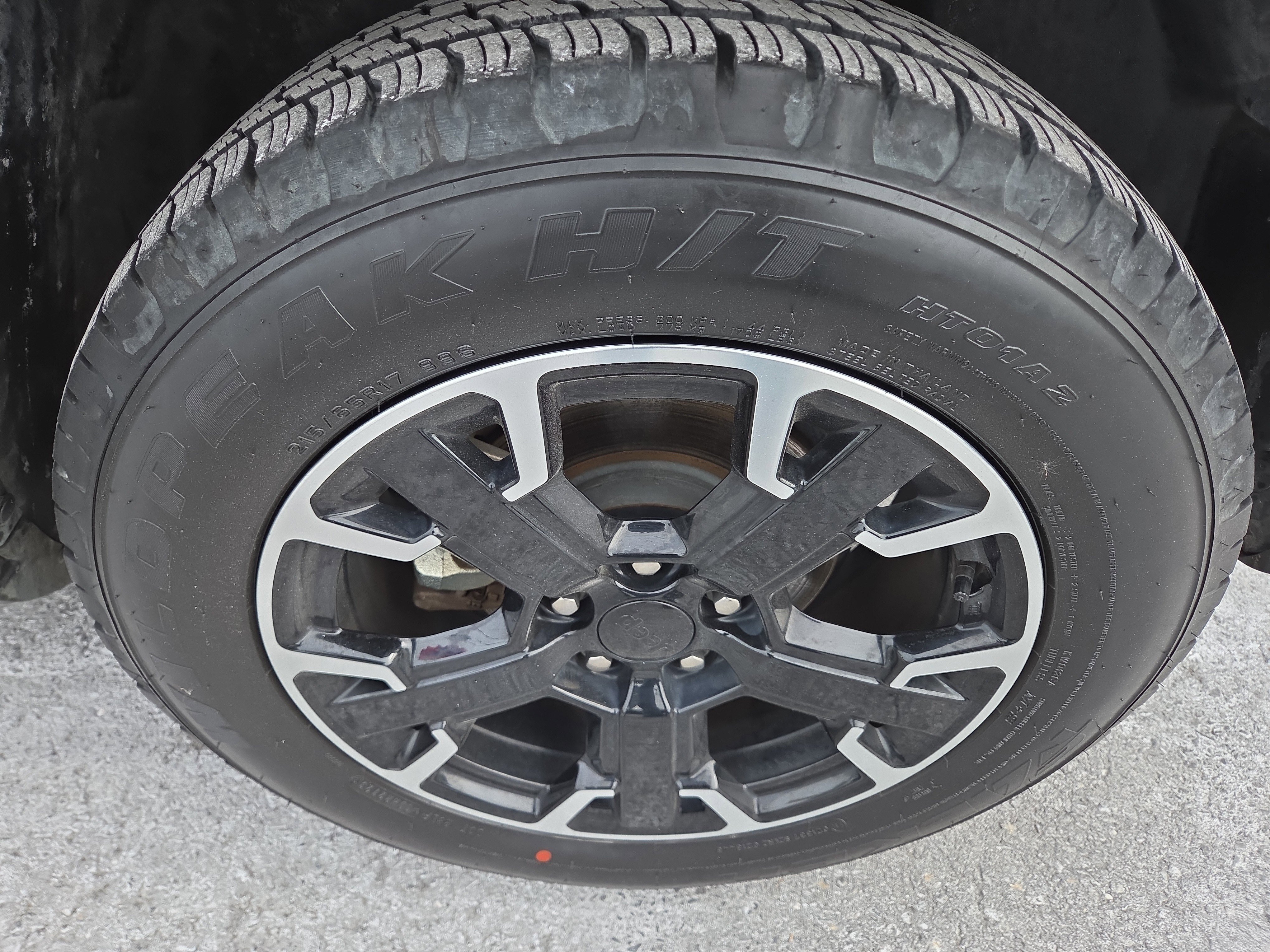 Certified 2023 Jeep Renegade Latitude AWD/4WD image 11