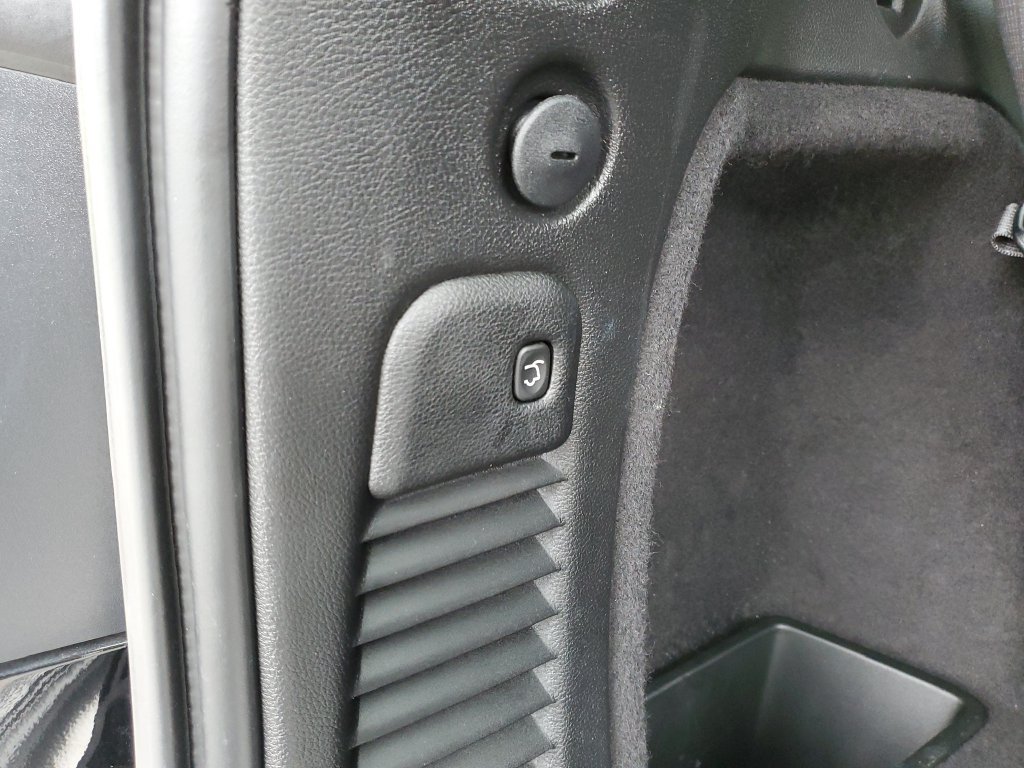 Used 2023 Dodge Durango R/T AWD/4WD image 9
