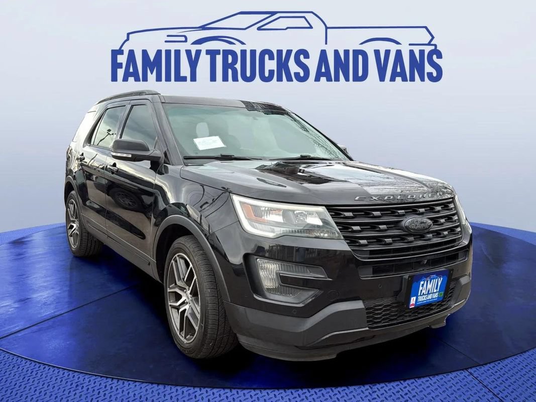 Used 2016 Ford Explorer Sport w/ Equipment Group 401A AWD/4WD image 7