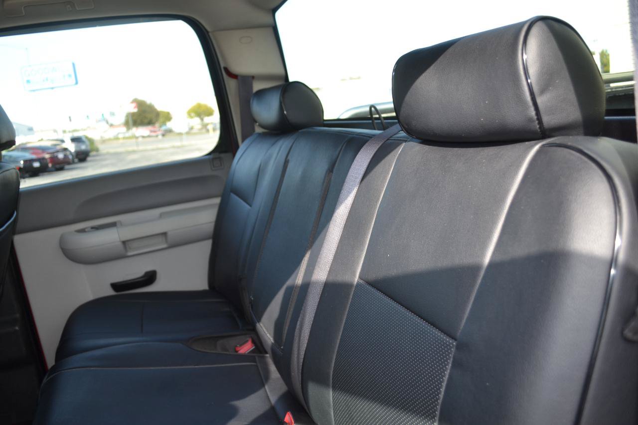 Used 2010 Chevrolet Silverado 2500 W/T AWD/4WD image 34