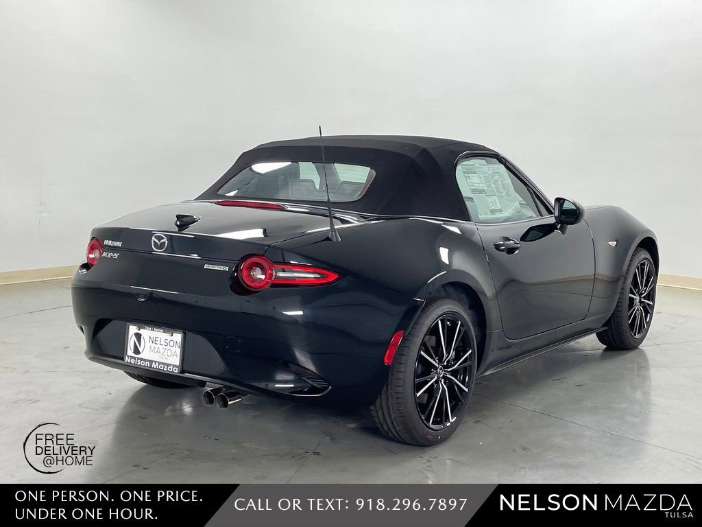 New 2025 MAZDA MX-5 Miata Grand Touring RWD image 7
