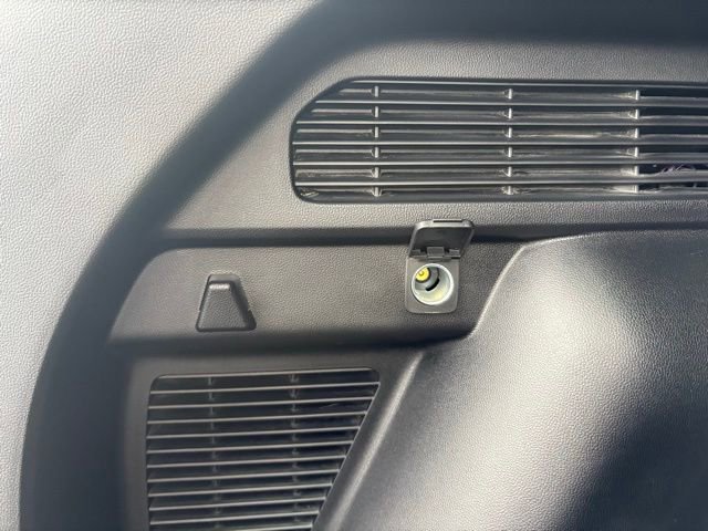 Used 2024 Ford Escape SE image 19