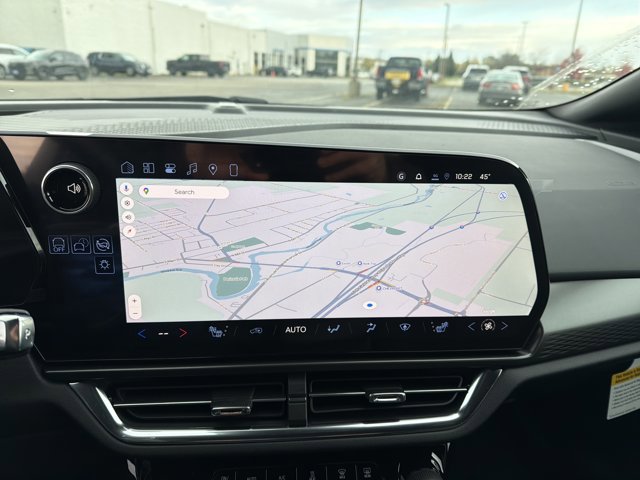 New 2026 Chevrolet Equinox EV LT w/ Comfort Package image 17