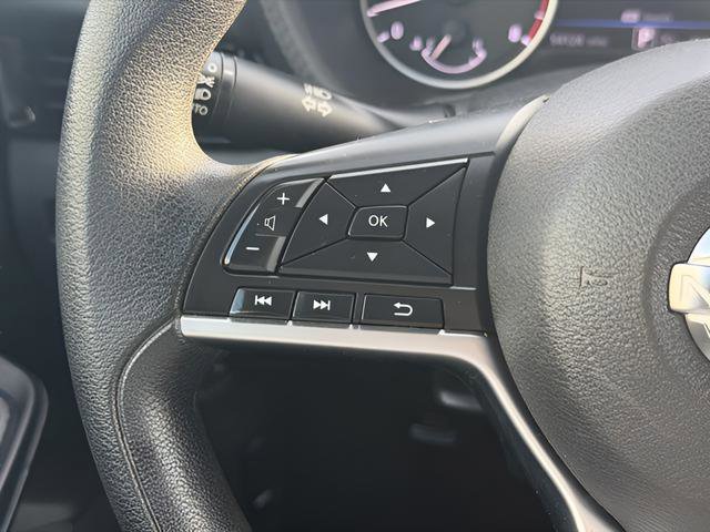 Used 2024 Nissan Sentra SV image 27