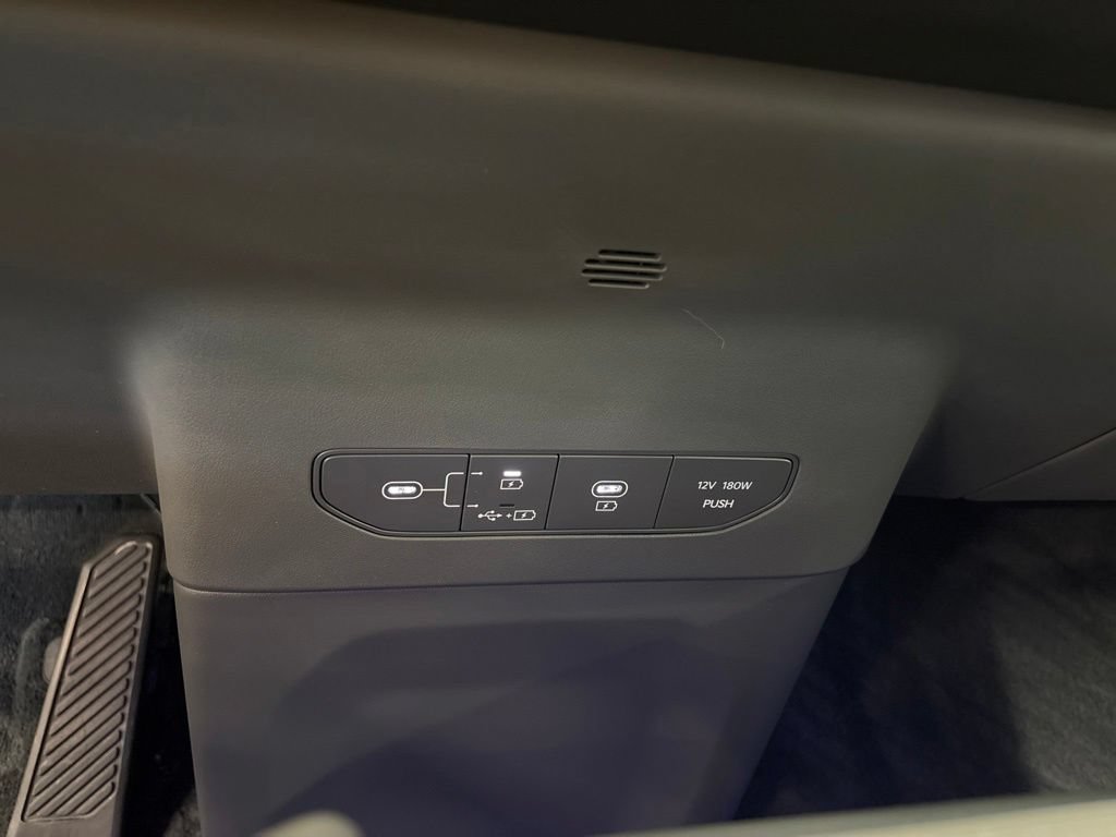 Certified 2024 Kia EV9 Land AWD/4WD image 15