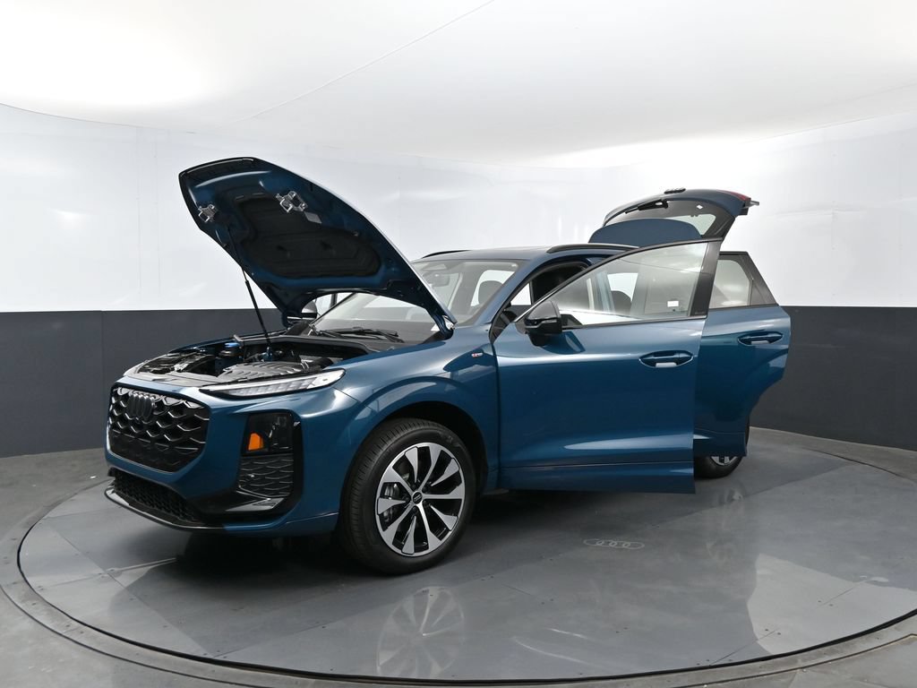 New 2026 Audi Q3 quattro 2.0T AWD/4WD image 27