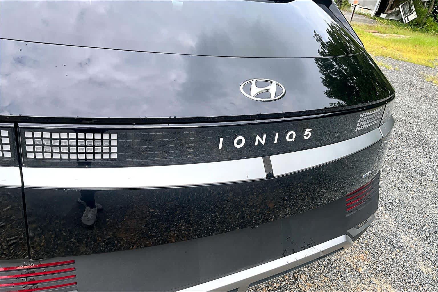 Used 2024 Hyundai Ioniq 5 SEL AWD/4WD image 9