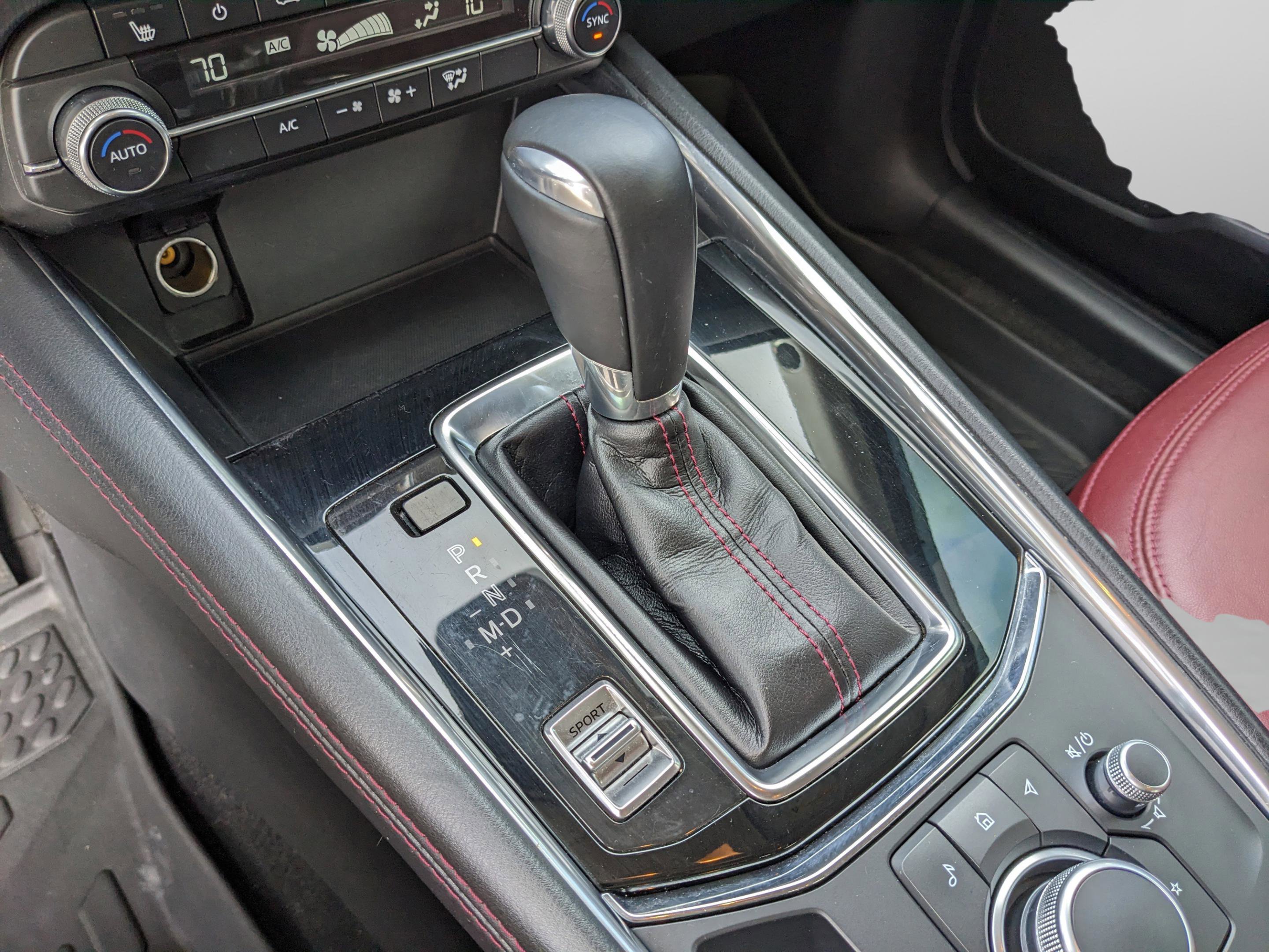 Used 2023 MAZDA CX-5 Carbon Edition image 39