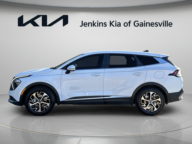 Used 2023 Kia Sportage EX FWD image 4