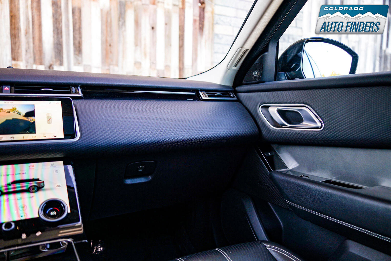 Used 2020 Land Rover Range Rover Velar S image 26