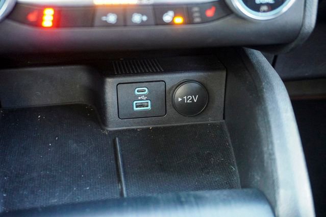 Used 2023 Ford Escape ST-Line image 17