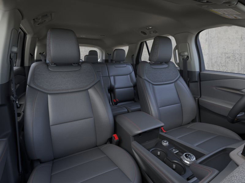 New 2025 Ford Explorer Active w/ Active Comfort Package image 10