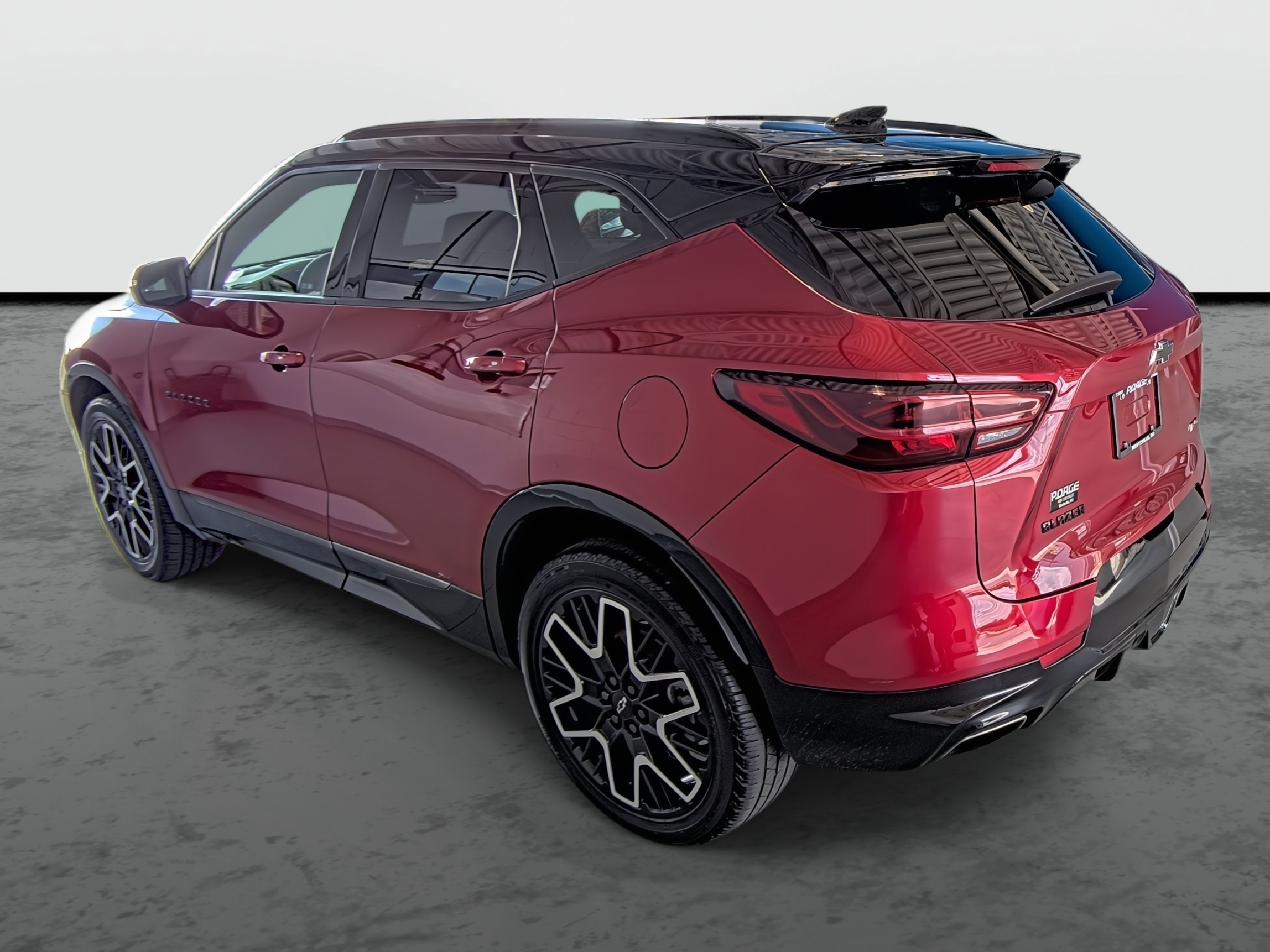 Used 2023 Chevrolet Blazer RS w/ Enhanced Convenience Package FWD image 11