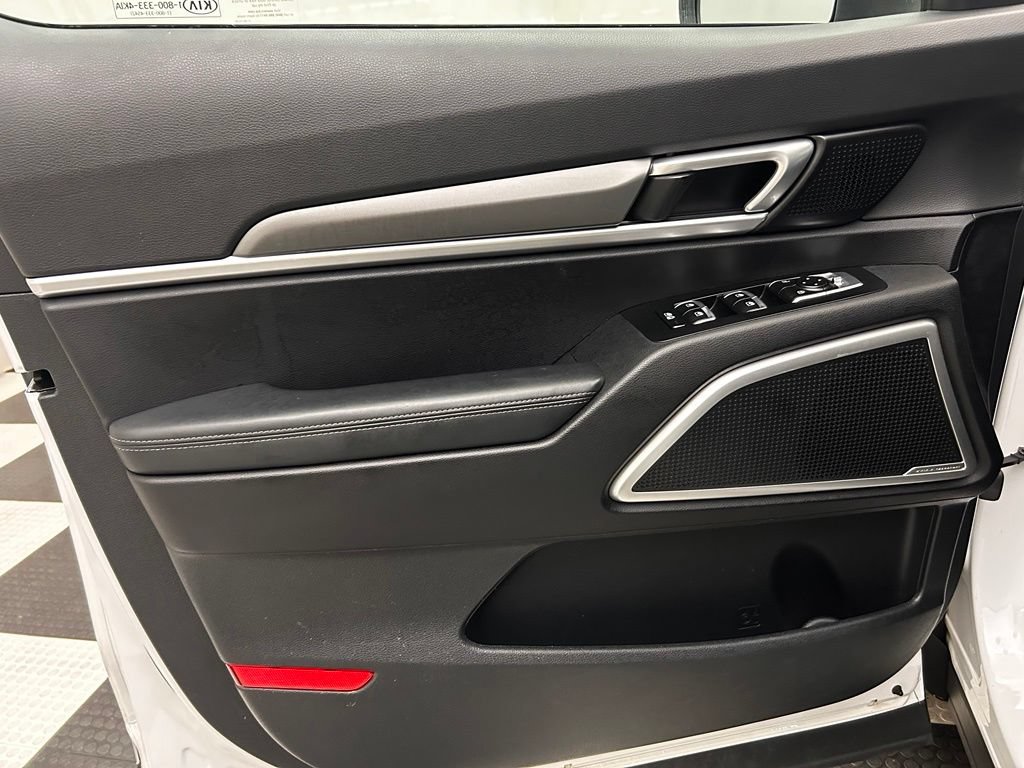 Used 2020 Kia Telluride S w/ S 8 Passenger Seating Package AWD/4WD image 10