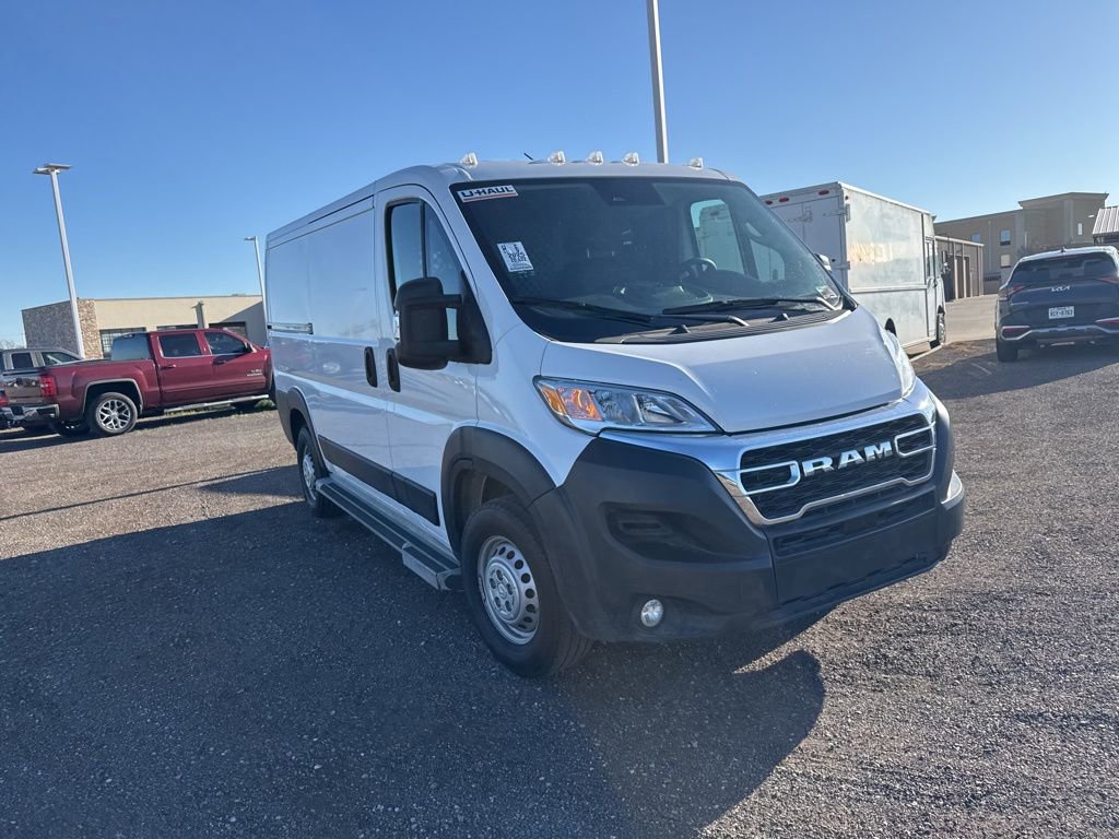 Used 2025 RAM ProMaster 2500 w/ U-Haul Equipment Group image 3