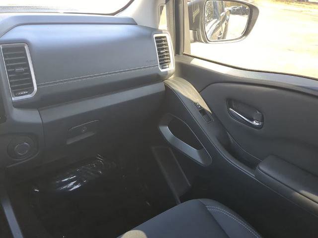 Certified 2023 Nissan Frontier SV w/ SV Convenience Package image 17