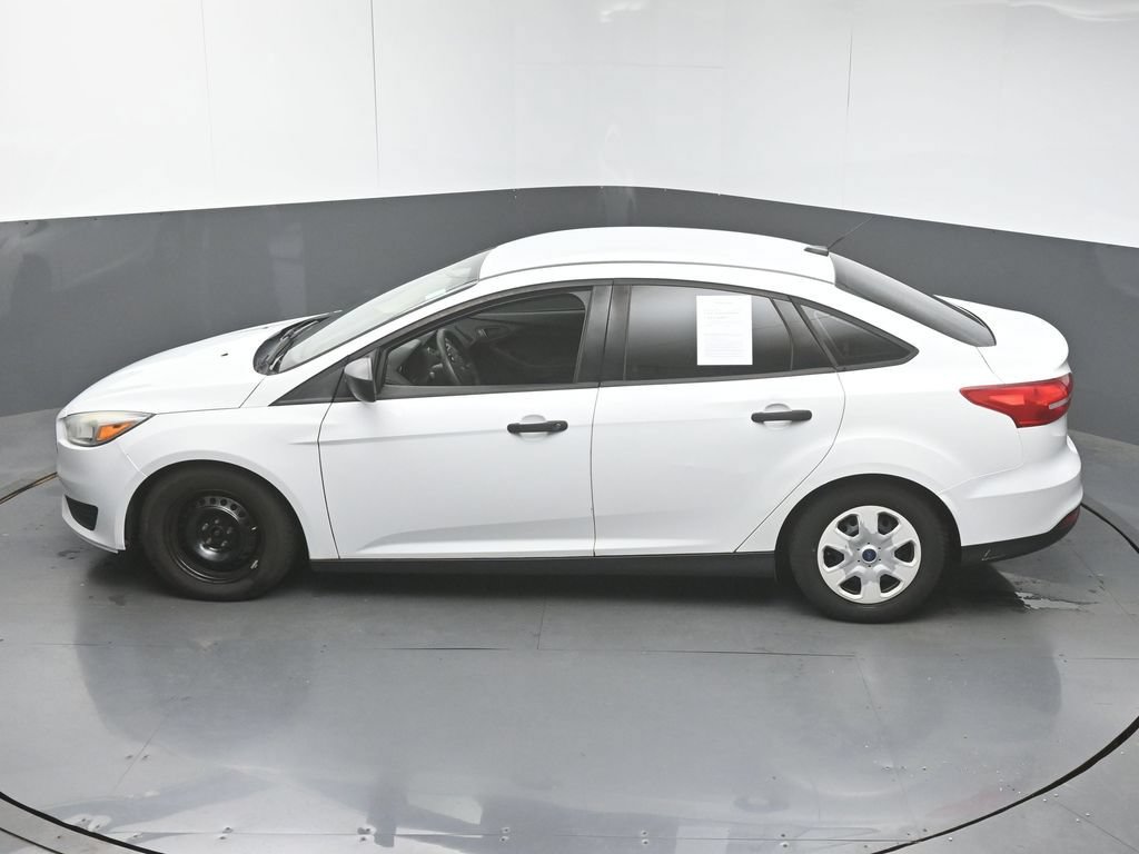 Used 2016 Ford Focus S FWD image 41