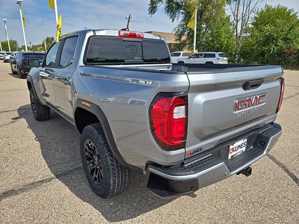 New 2026 GMC Canyon Elevation w/ Convenience Package image 9