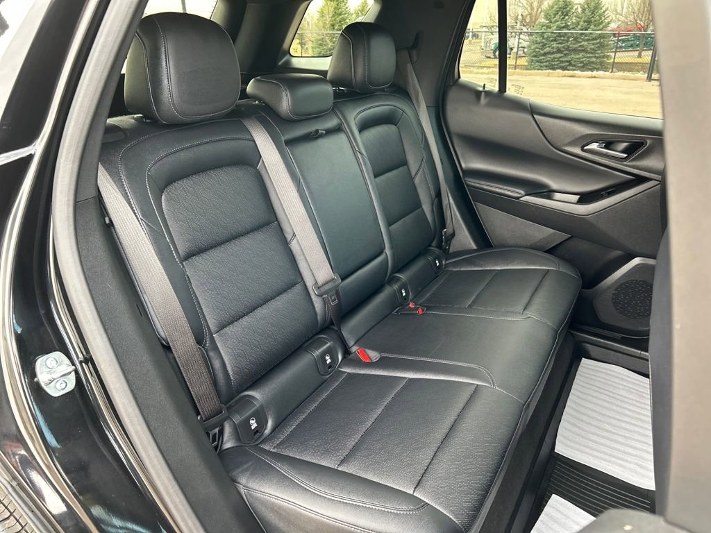 Used 2025 Chevrolet Equinox LT w/ Convenience Package II image 21