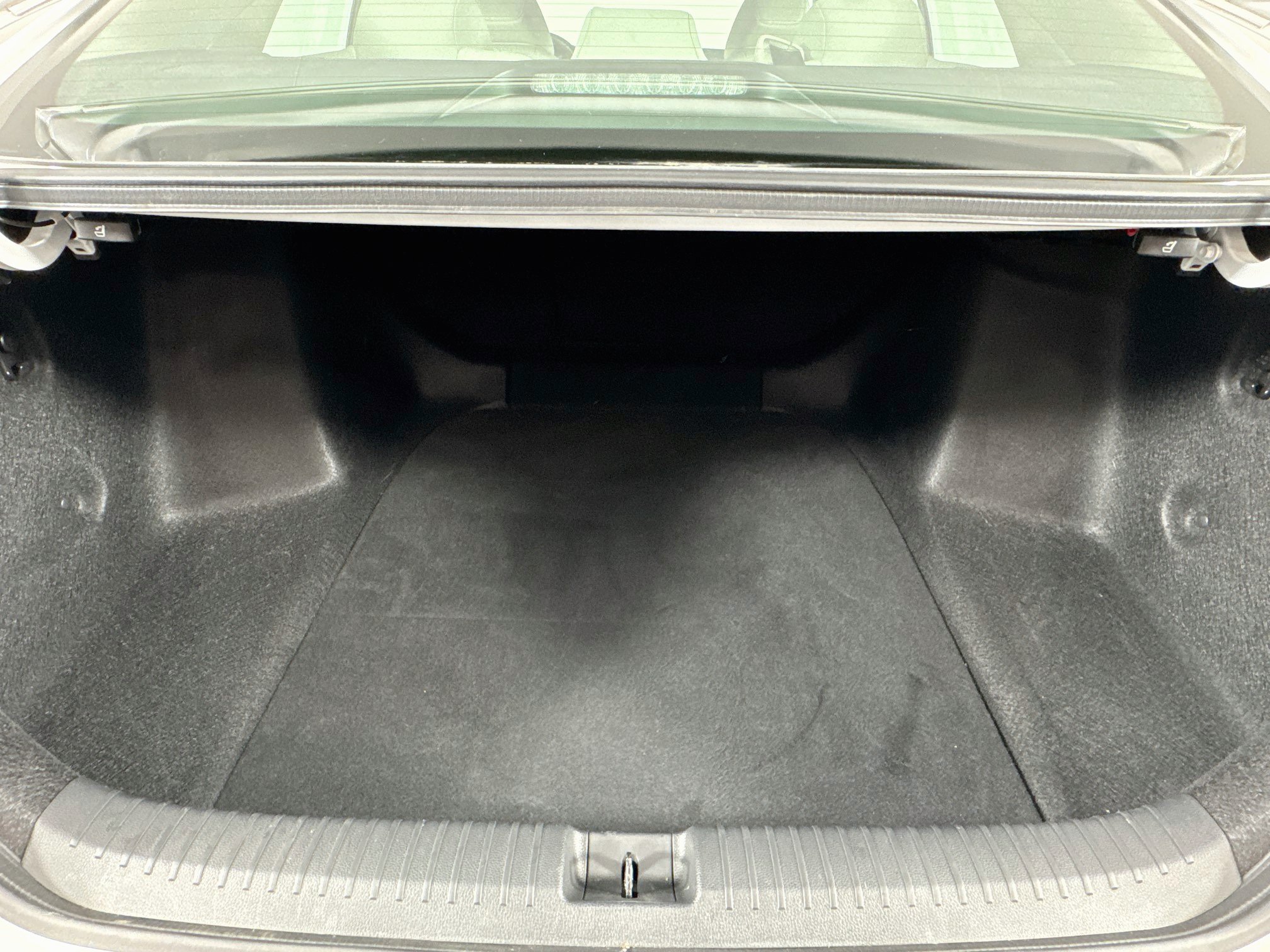 Certified 2023 Honda Accord EX image 25