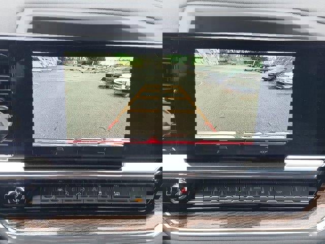 New 2025 GMC Sierra 1500 Elevation image 27