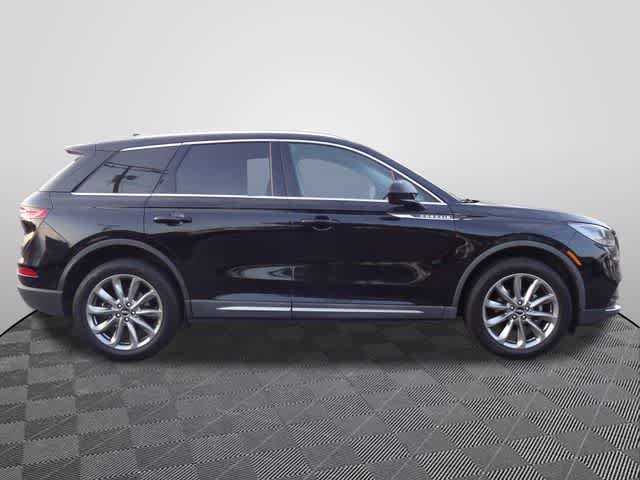 Used 2021 Lincoln Corsair AWD w/ Premium Package image 4