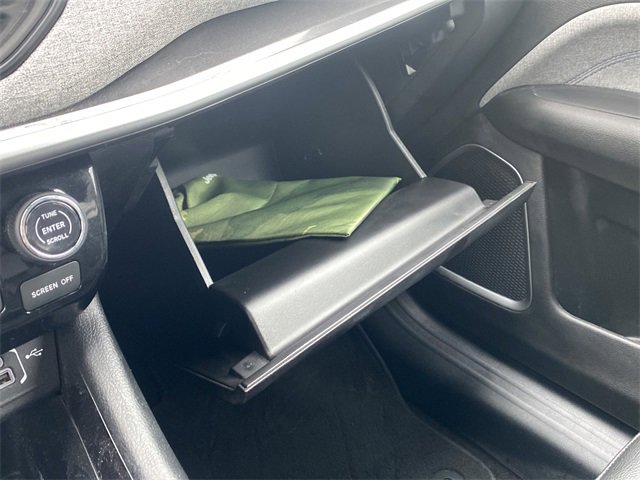 Used 2024 Jeep Compass Latitude image 29