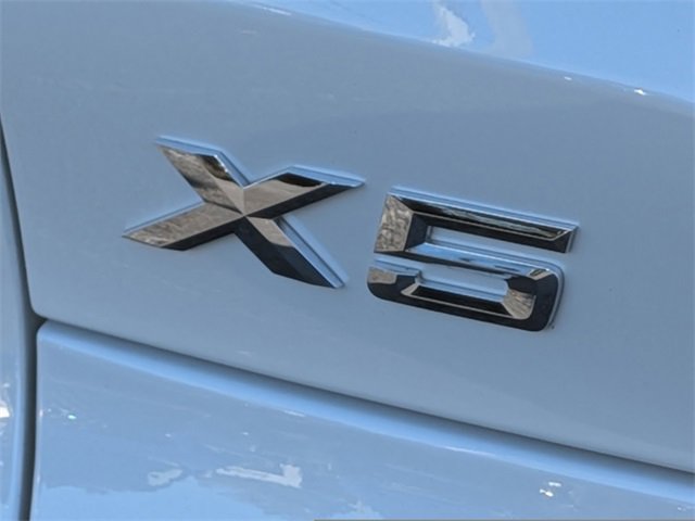 Used 2025 BMW X5 xDrive40i w/ M Sport Package image 12