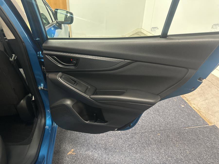 Used 2018 Subaru Impreza 2.0i image 12