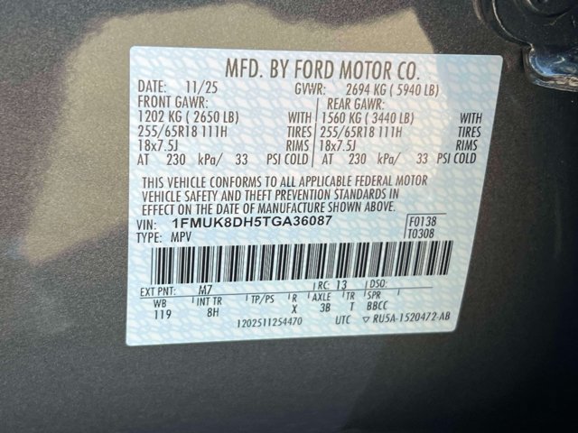 Used 2026 Ford Explorer Active AWD/4WD image 24