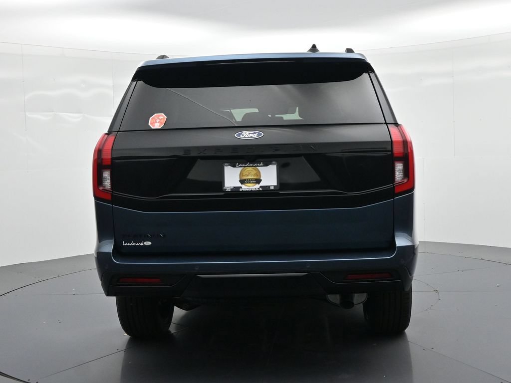 New 2027 Ford Expedition Platinum w/ Stealth Performance Package AWD/4WD image 7