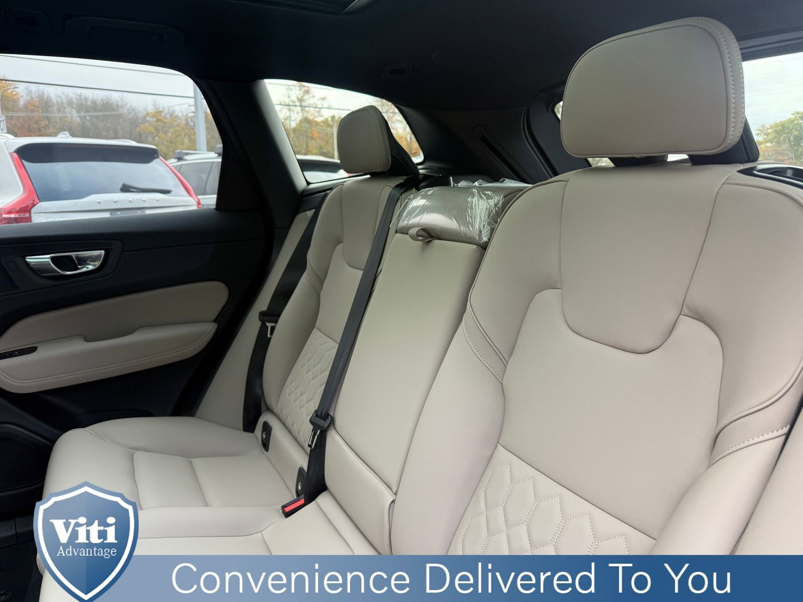 New 2026 Volvo XC60 B5 Plus w/ Climate Package image 15