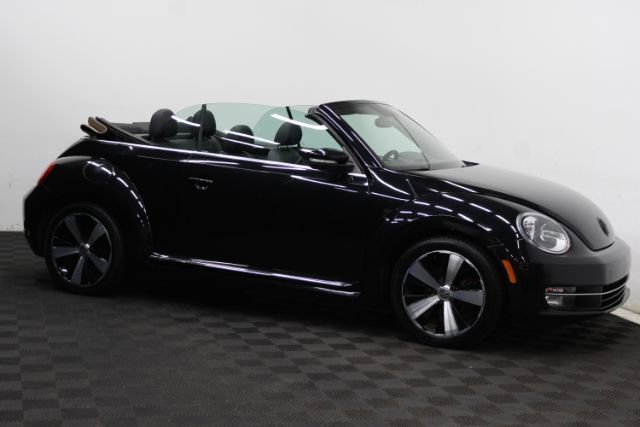 Used 2013 Volkswagen Beetle 2.0T image 1