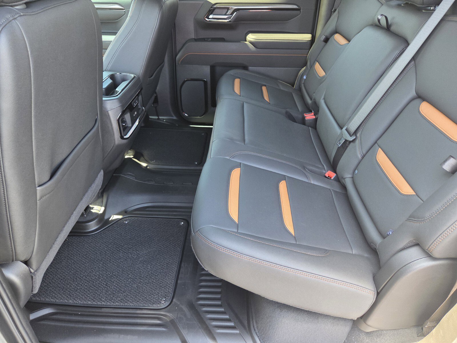 New 2025 GMC Sierra 1500 AT4 w/ AT4 Premium Package image 8