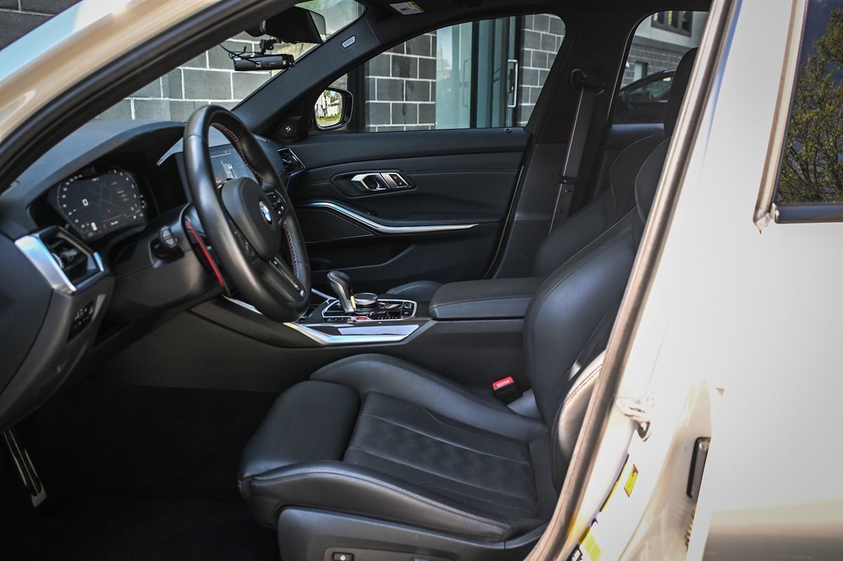 Used 2022 BMW M3 Competition w/ Executive Package AWD/4WD image 9
