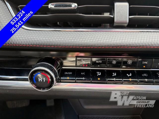 Used 2025 Chevrolet Equinox RS w/ Safety and Technology Package AWD/4WD image 19
