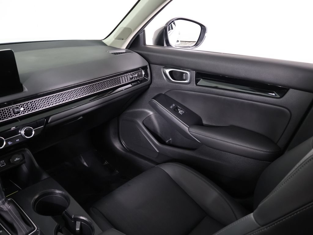Used 2023 Honda Civic Touring image 38