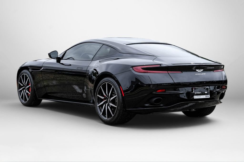 Used 2020 Aston Martin DB11 Coupe RWD image 8
