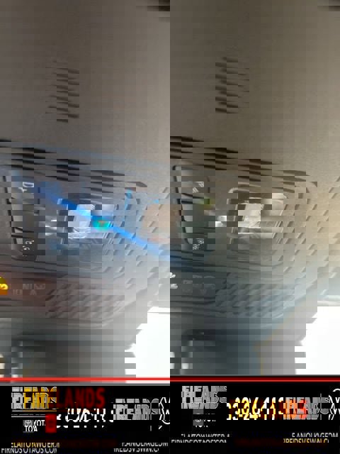 Used 2023 Ford Bronco Wildtrak image 27