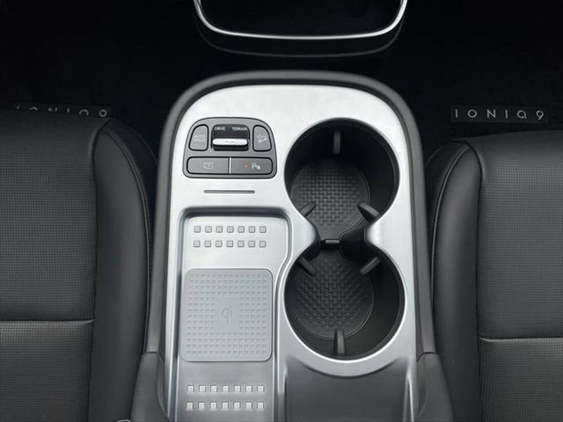 New 2026 Hyundai Ioniq 9 SEL image 30