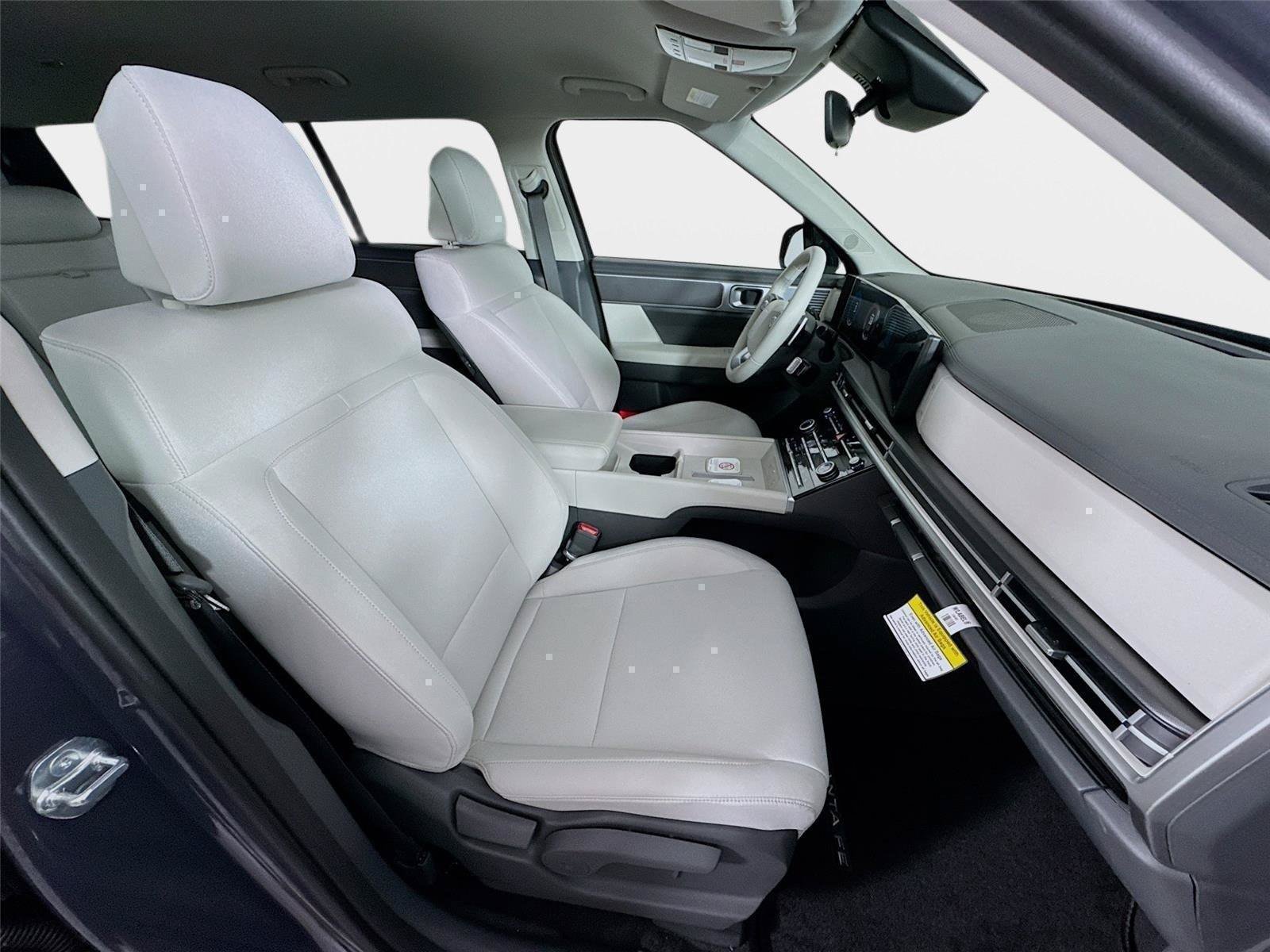 New 2026 Hyundai Santa Fe SE FWD image 27