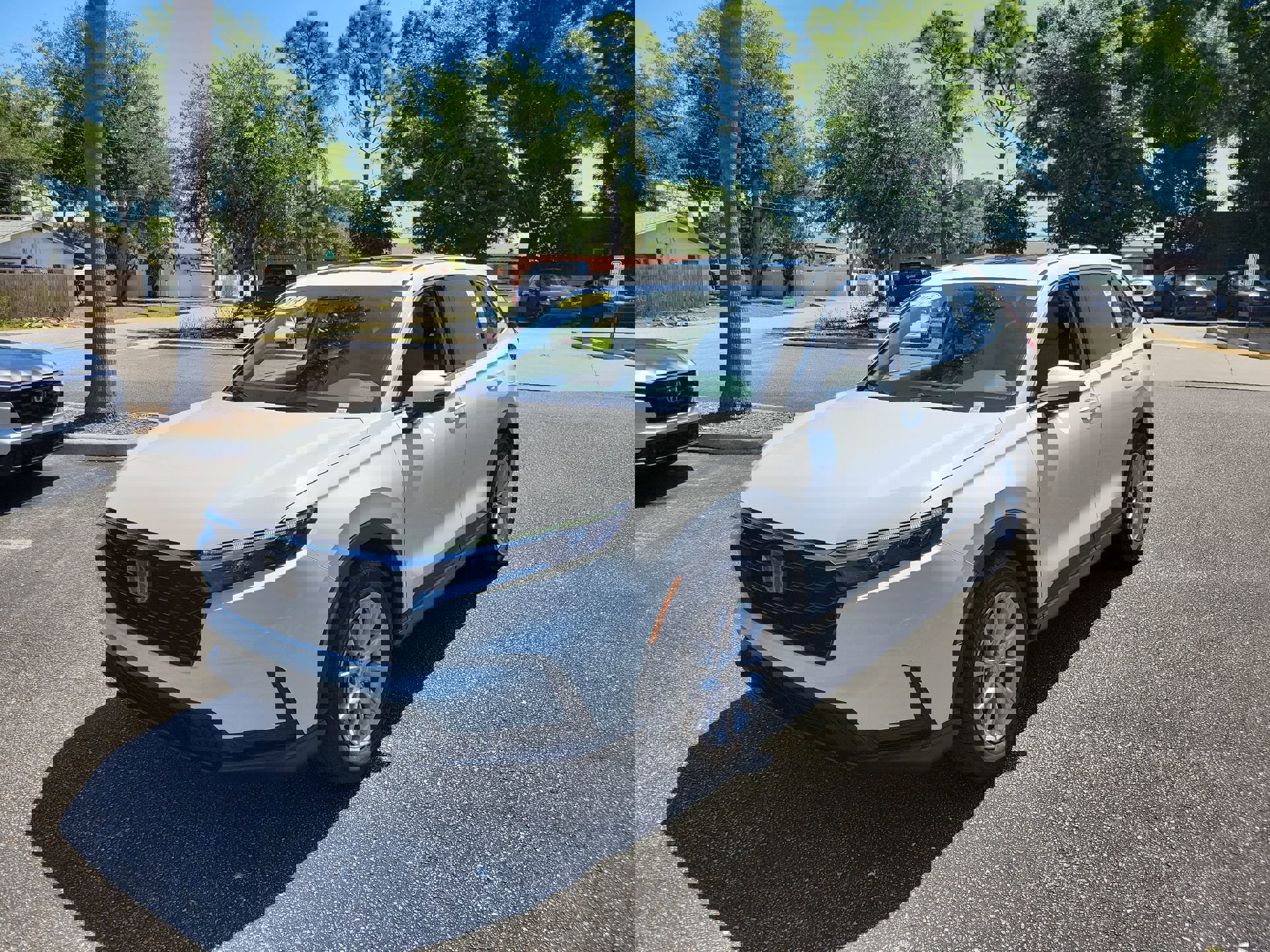 Used 2024 Honda CR-V EX image 10