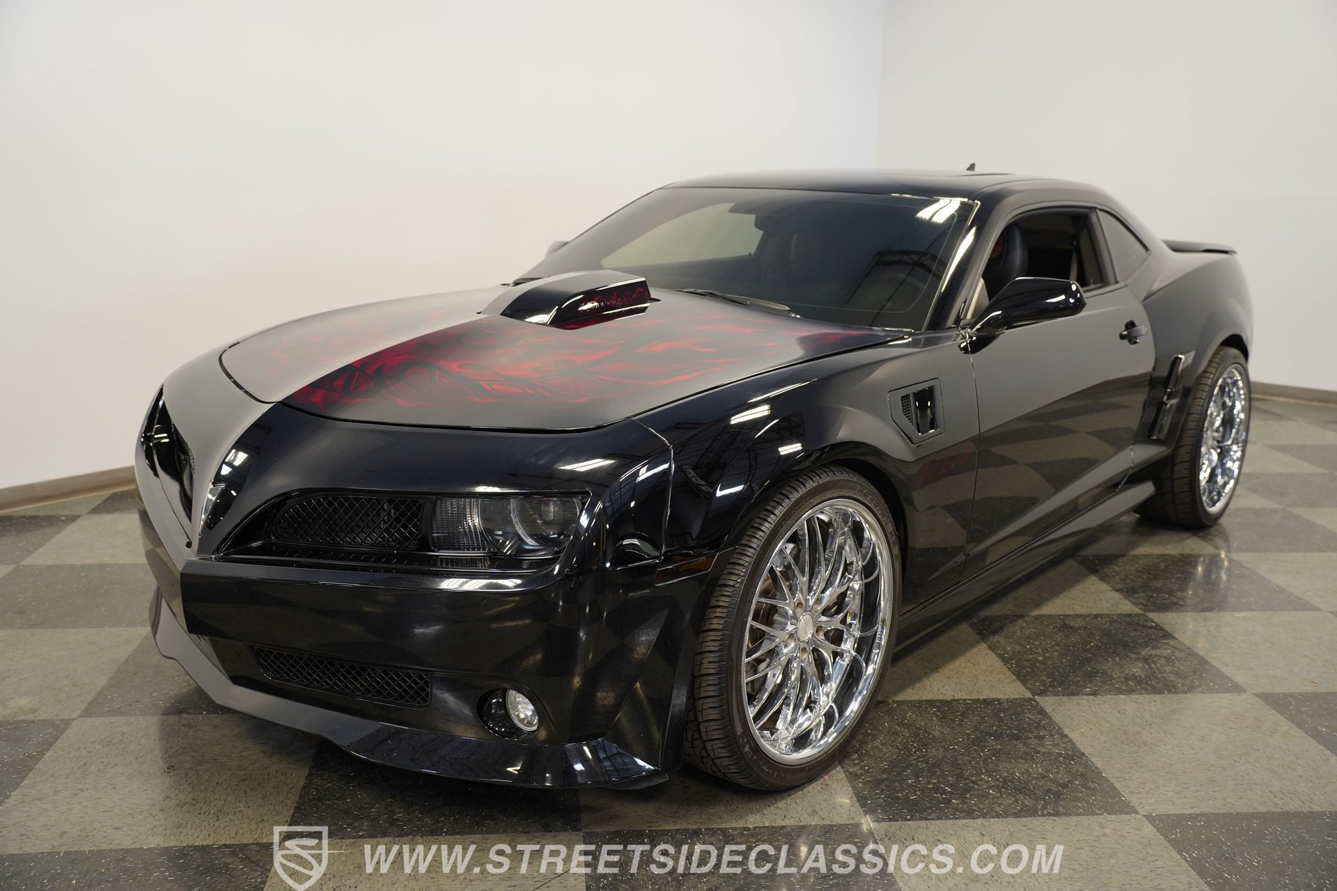 Used 2010 Chevrolet Camaro SS w/ RS Package RWD image 19