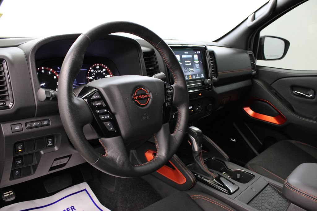 Used 2023 Nissan Frontier Pro-X w/ Pro Convenience Package RWD image 16