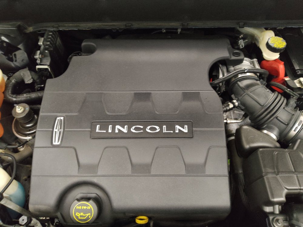 Used 2016 Lincoln MKX Reserve w/ Climate Package FWD image 30