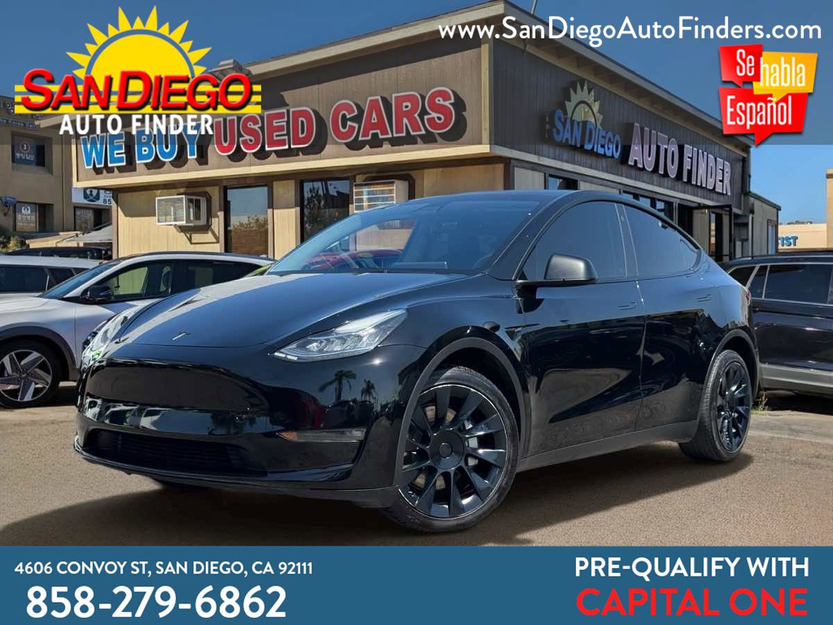 Used 2022 Tesla Model Y Long Range AWD/4WD image 1