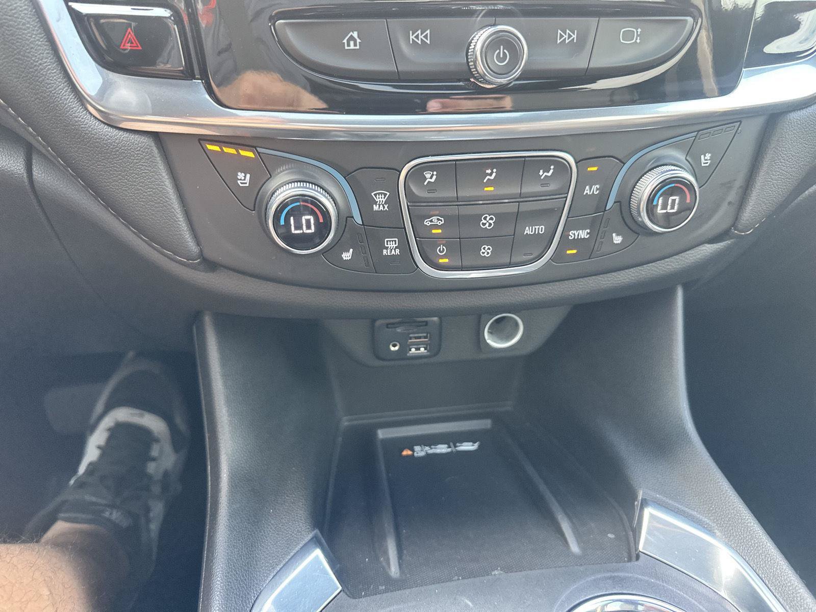 Used 2023 Chevrolet Traverse High Country FWD image 84